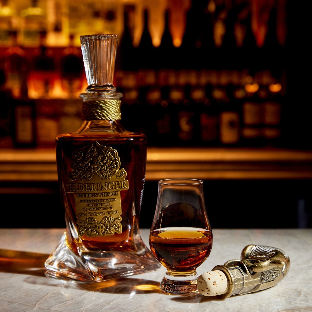 H Deringer 5 Years Old Bourbon Gift Set 750ml